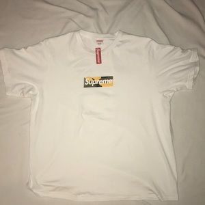 Supreme new with tags box logo T-shirt